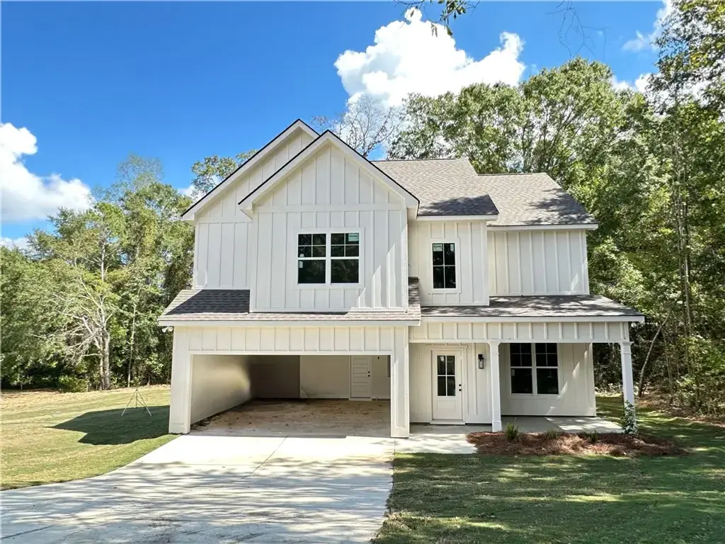 10 Lee Rd 2058, Salem