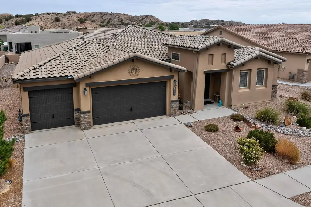 1835 Truchas Peak Trail Ne, Rio Rancho