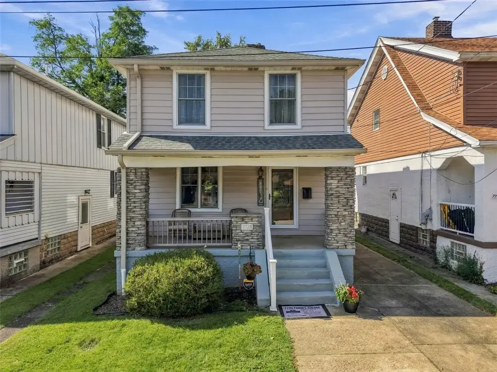 7726 Forbes Avenue, Regent Square