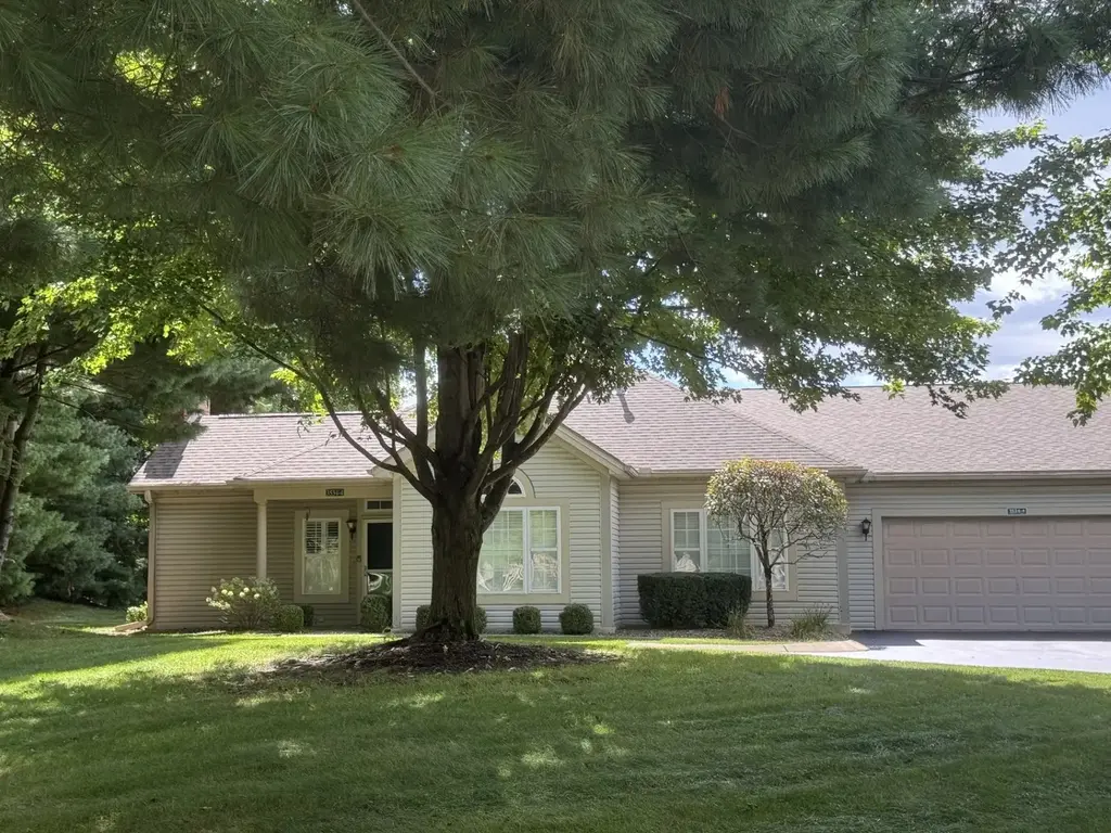 3534-4 Hunters Woods Boulevard , Neshannock