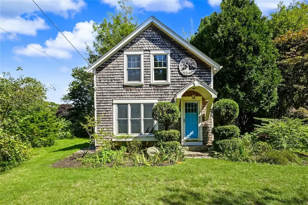 477 South Rd, South Kingstown