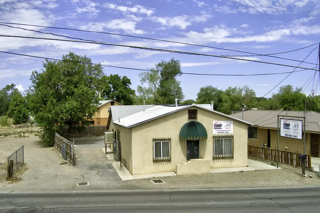 9511 4th Street Nw, Albuquerque