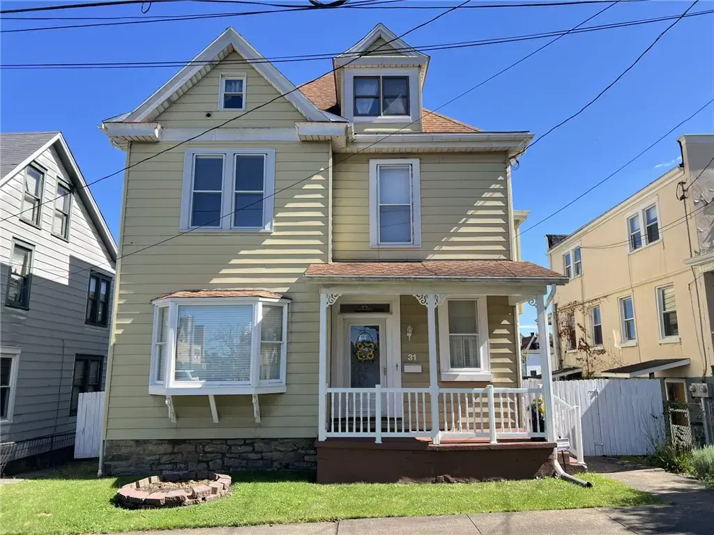 31 Union Street , Uniontown