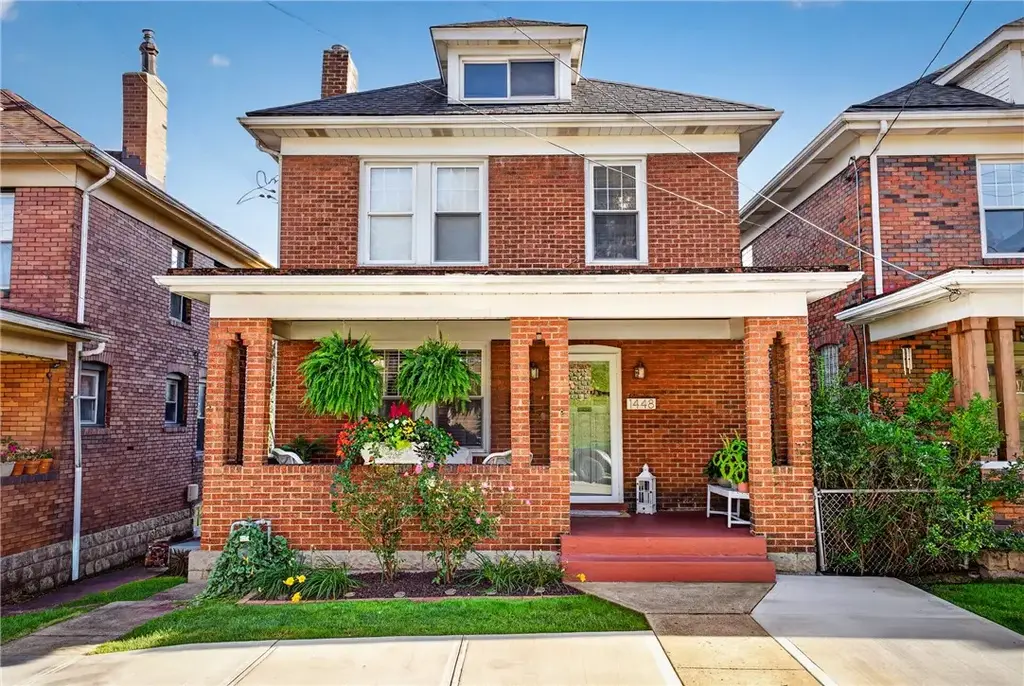1448 Bellaire Place, Brookline