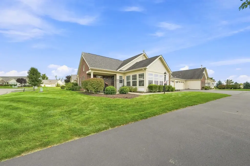 2112 Southview Drive , Harmony Boro