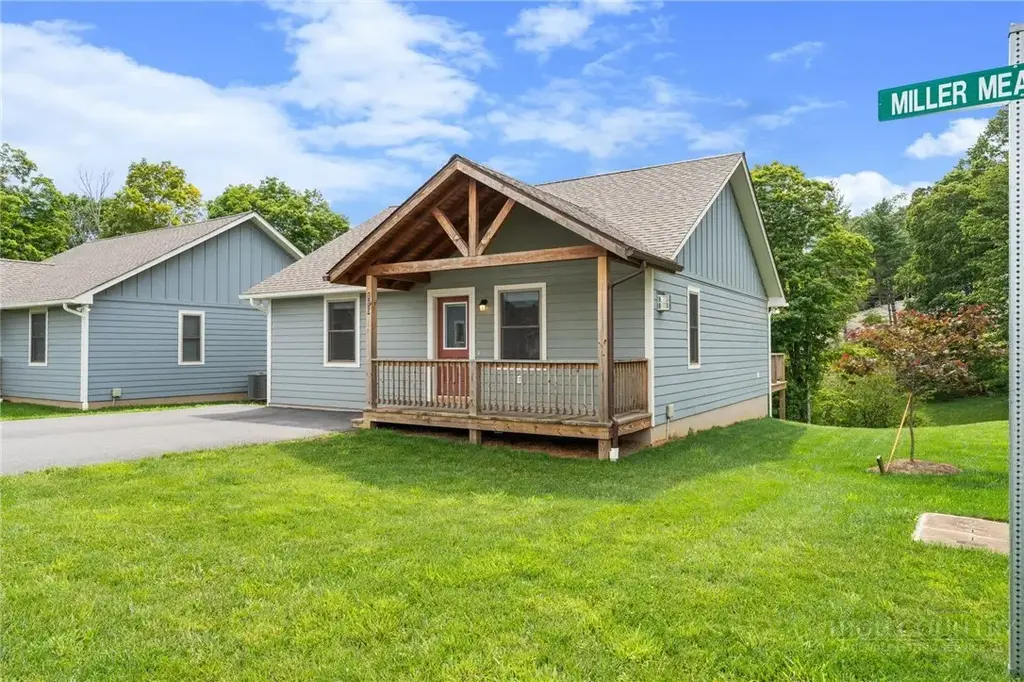 110 Miller Meadow Lane # 44, Boone
