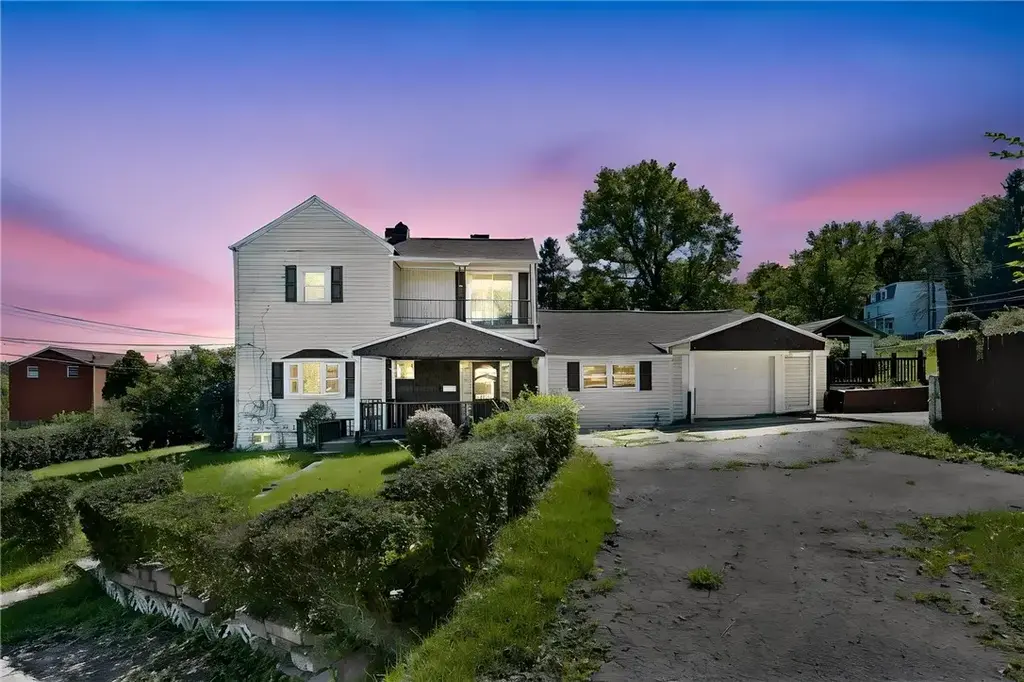 1600 Ballinger Street , Brookline