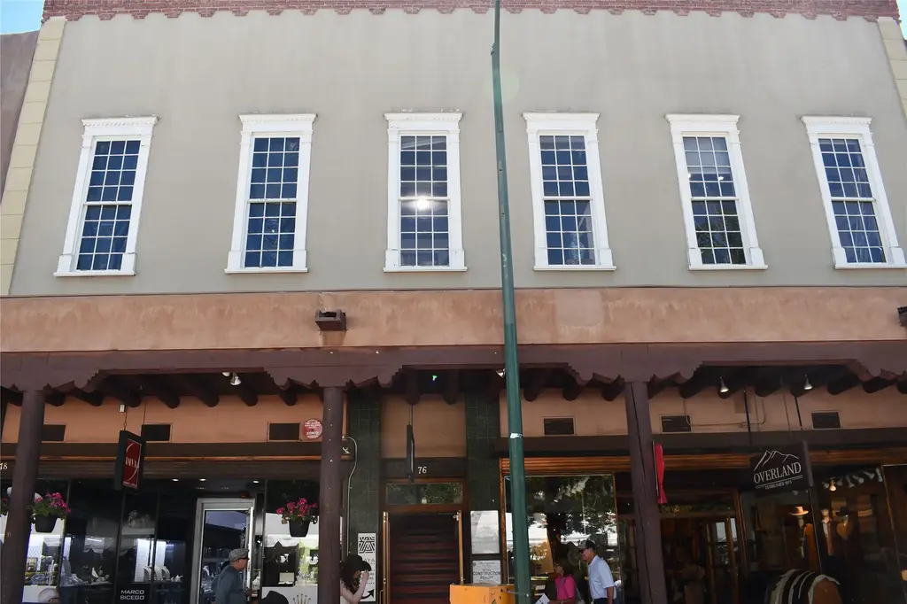 76 E San Francisco Street, Santa Fe