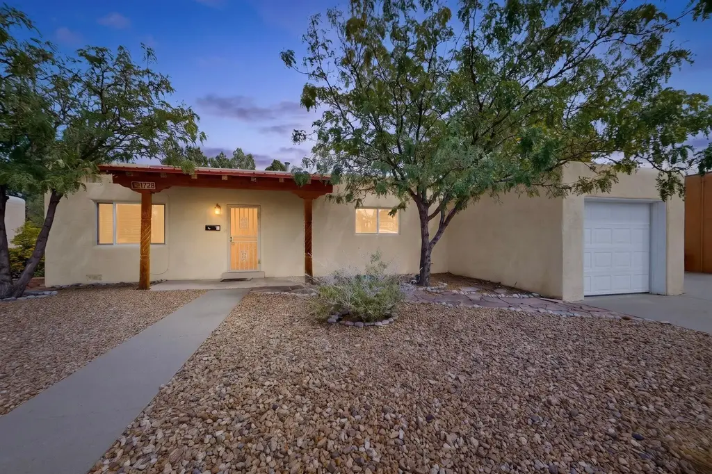 1728 Bryn Mawr Drive Ne, Albuquerque