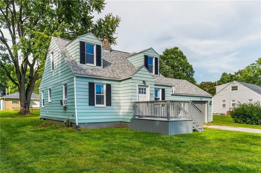 1953 Shadyside Drive , Hermitage