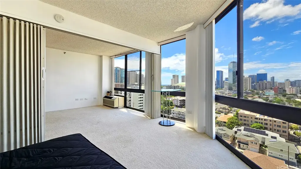 (unit #1403) 747 Wiliwili Street, Honolulu