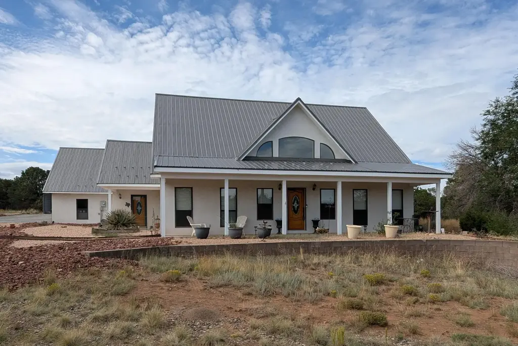 4 Quail Run Court, Tijeras