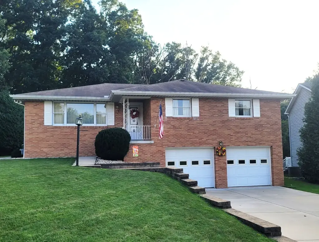 1141 Acorn Drive, South Greensburg Boro