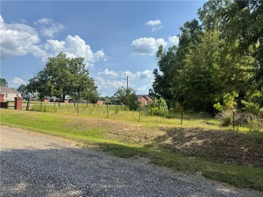 Bethel Road, Pittsview
