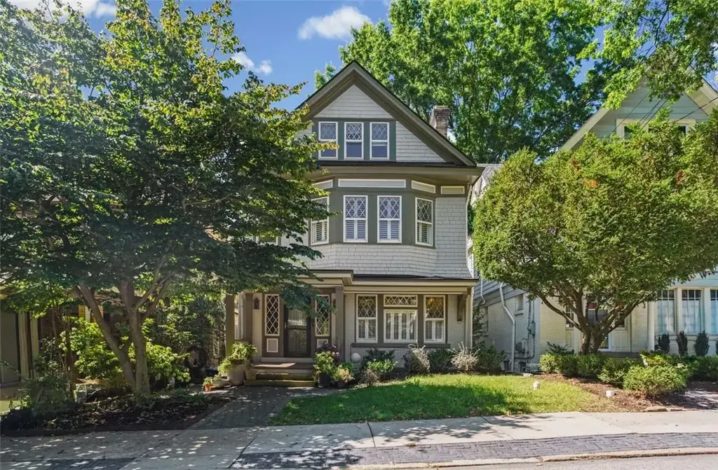 1144 Wightman Street, Squirrel Hill
