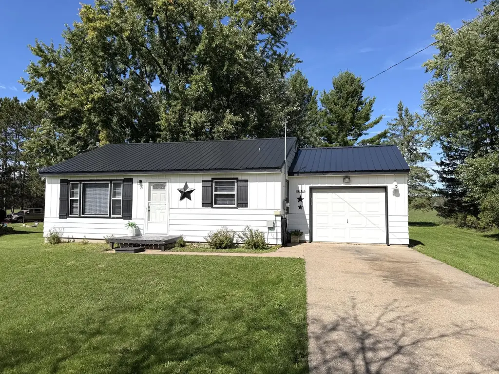 W9568 North Ave, Antigo
