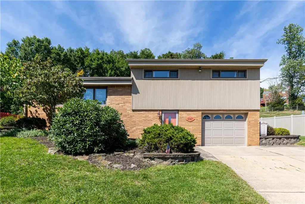 1547 Berryman Avenue , South Park