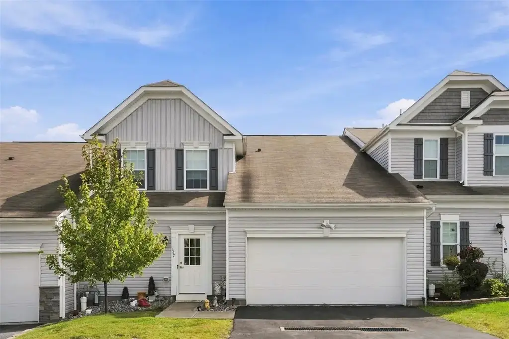 167 Viareggio Way, Finleyville