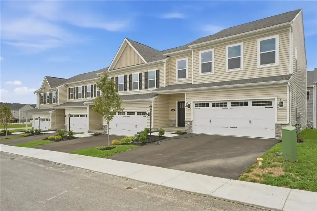 1007 Darcy Drive, Middlesex