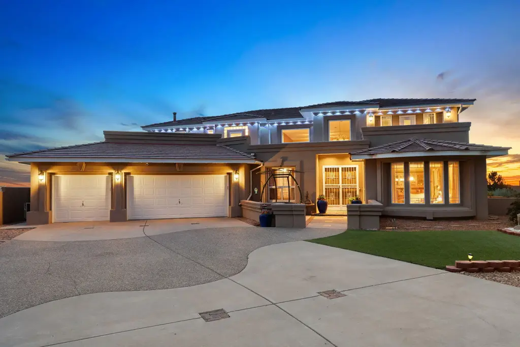1547 Libia Street Ne, Albuquerque