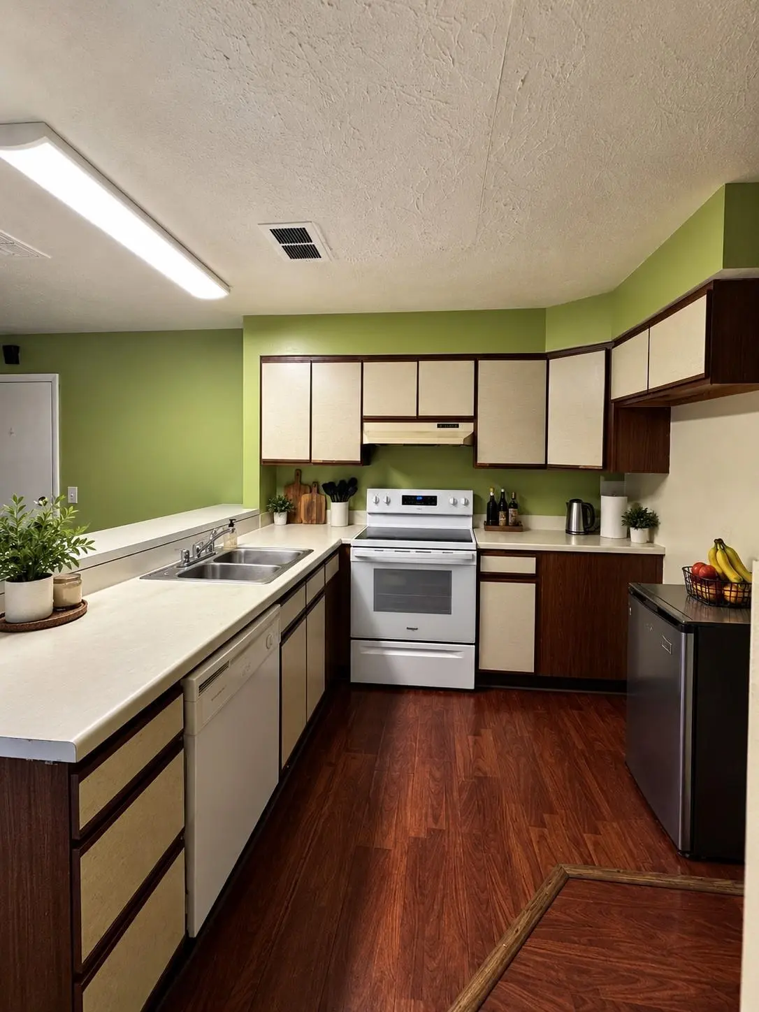 60 South Ave J, Harrisonburg Property Listing: MLS® #682057