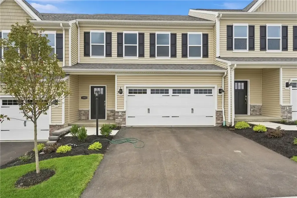 1003 Darcy Drive, Middlesex