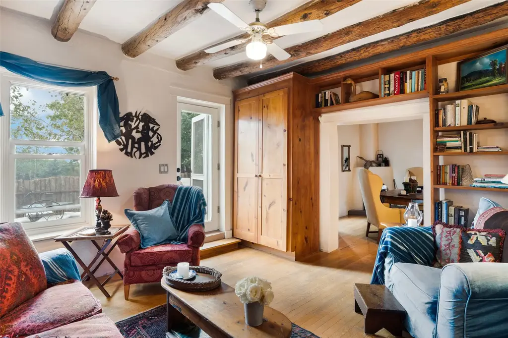 337 Rosario Hill, Santa Fe