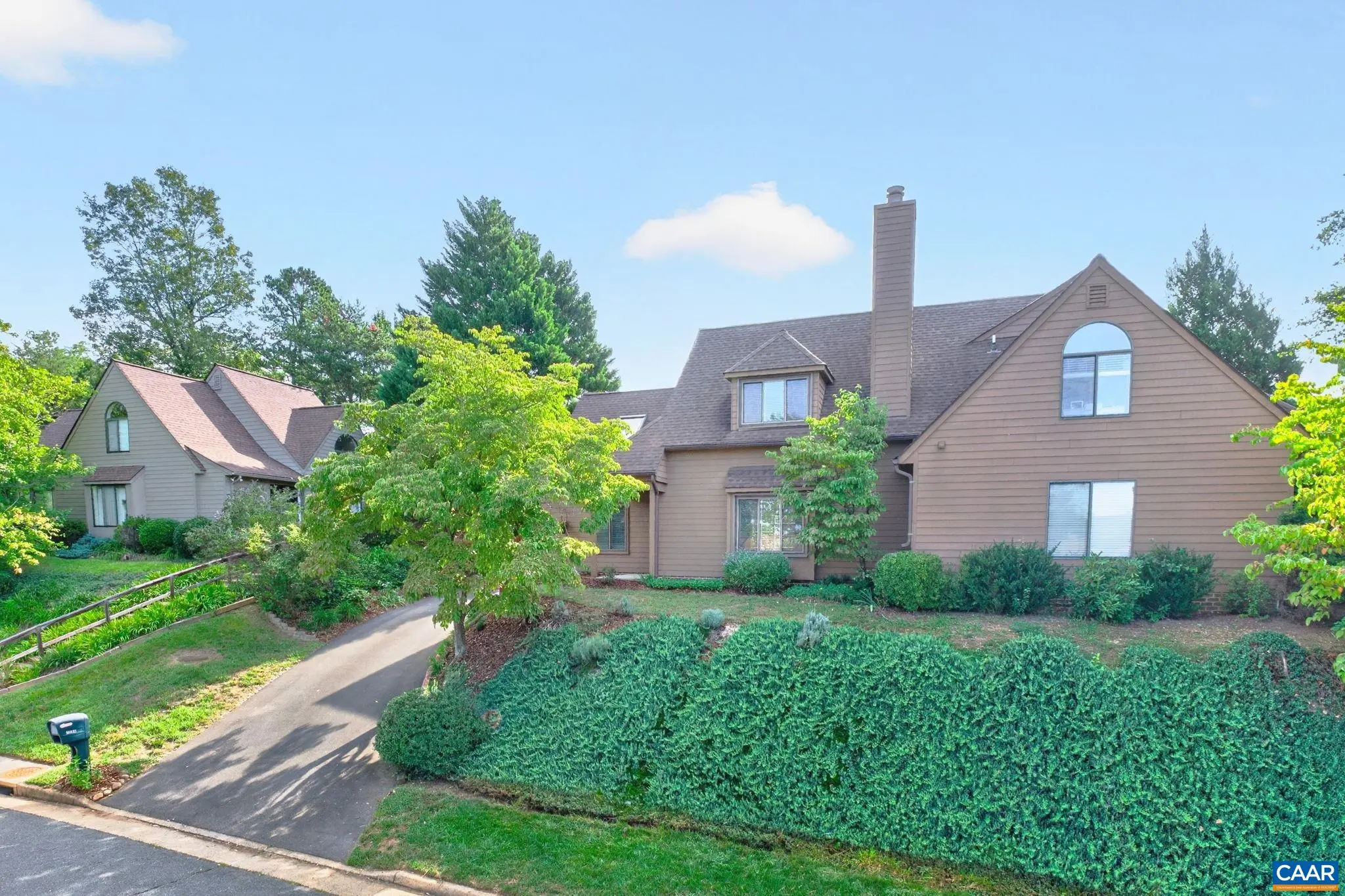 1685 Royal Oak Ct, Charlottesville