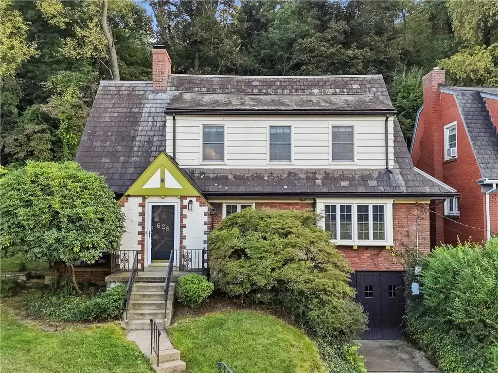 628 Cascade Road , Forest Hills Boro