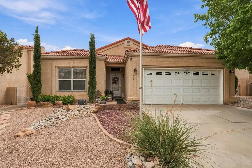 5300 Apollo Drive Nw, Albuquerque