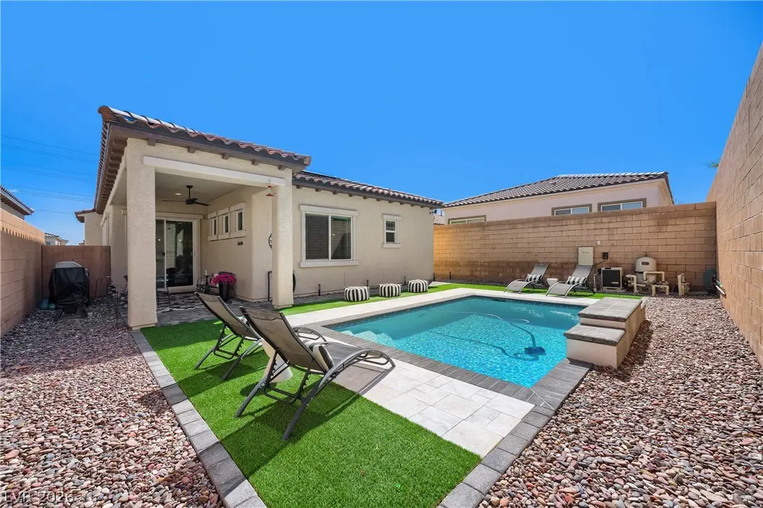 8239 Desert Madera Street, Las Vegas