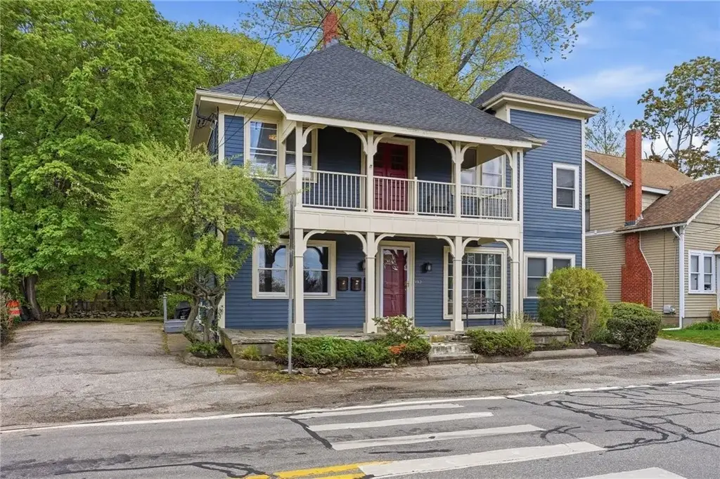 192 Washington Rd, Barrington