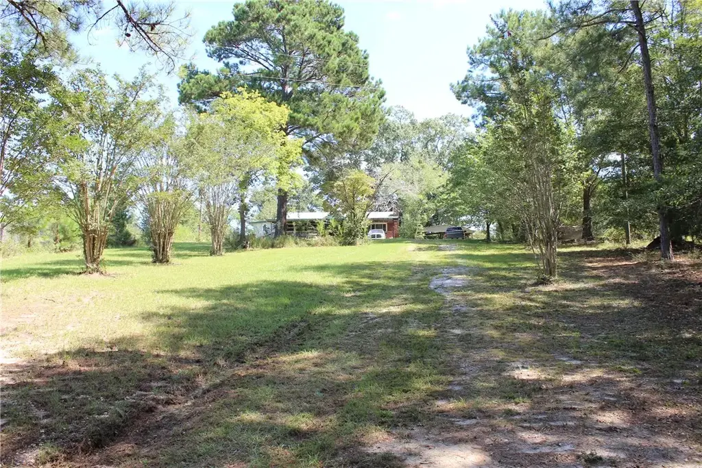 80 Brooks Rd, Phenix City