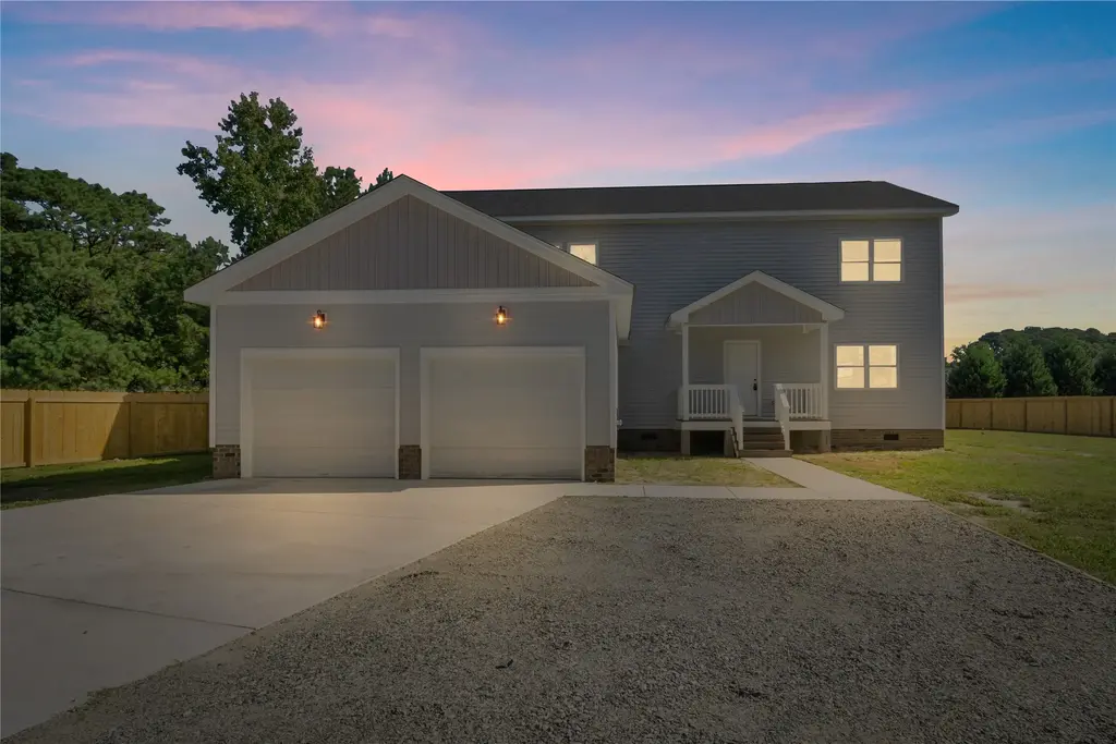7290 Merrimac Trail, Williamsburg