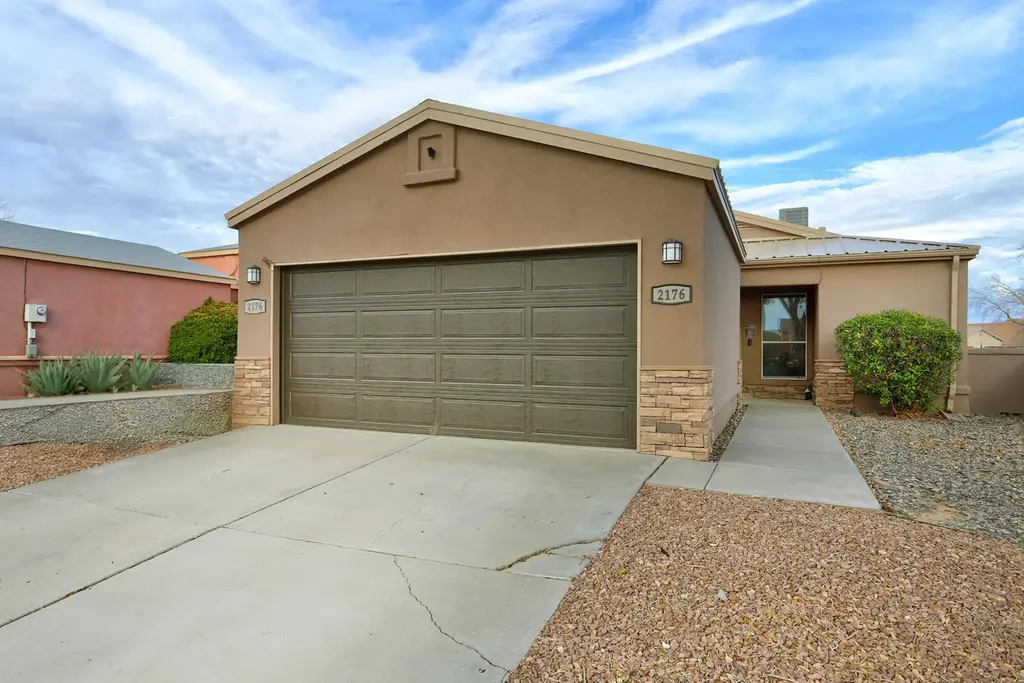 2176 High Desert Circle Ne, Rio Rancho
