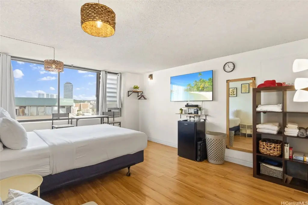 (unit #1901) 444 Niu Street, Honolulu