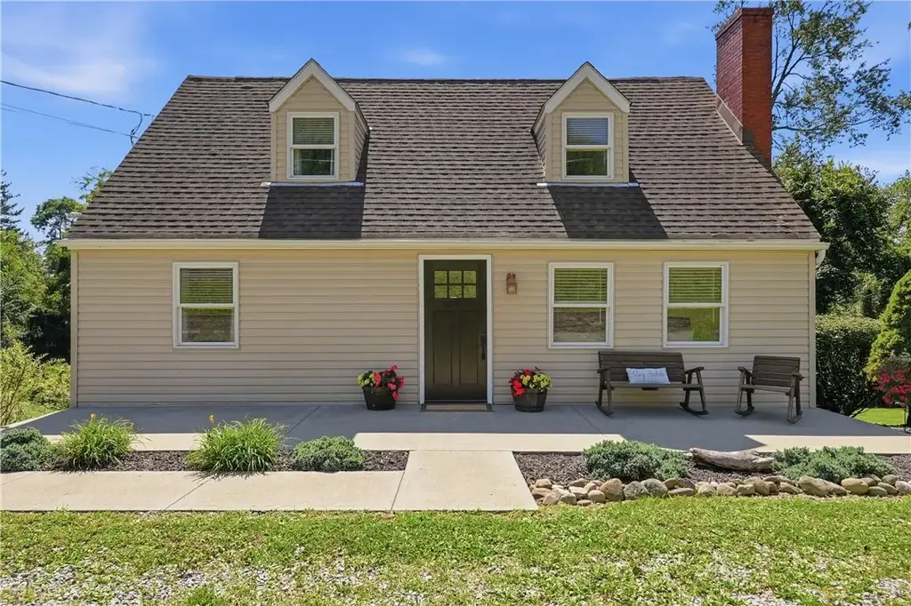 817 Vance Drive, North Strabane