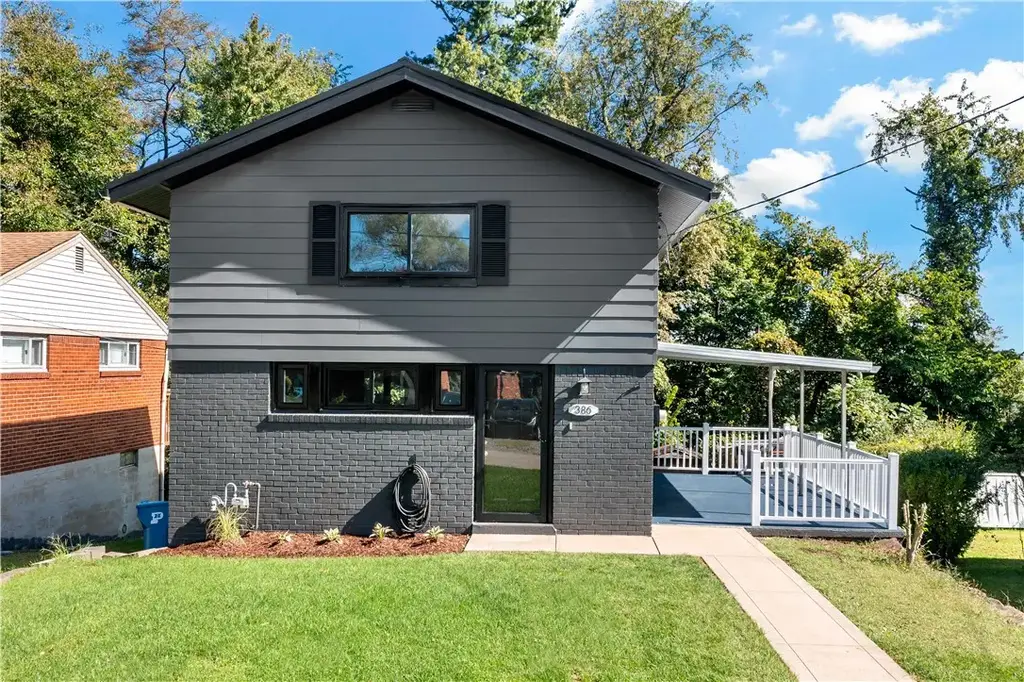 386 Princeton Drive , Penn Hills