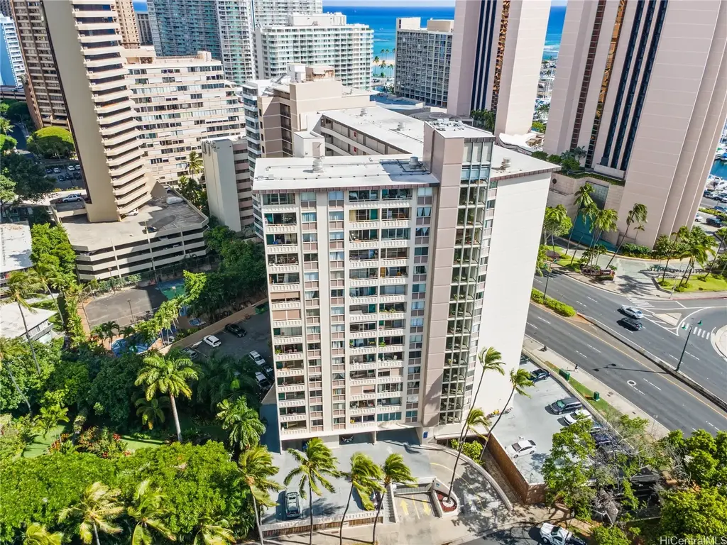 (unit #208) 1676 Ala Moana Boulevard, Honolulu