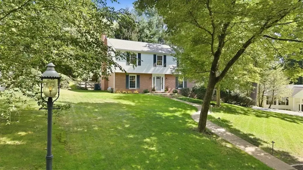 811 Olive Street , McCandless