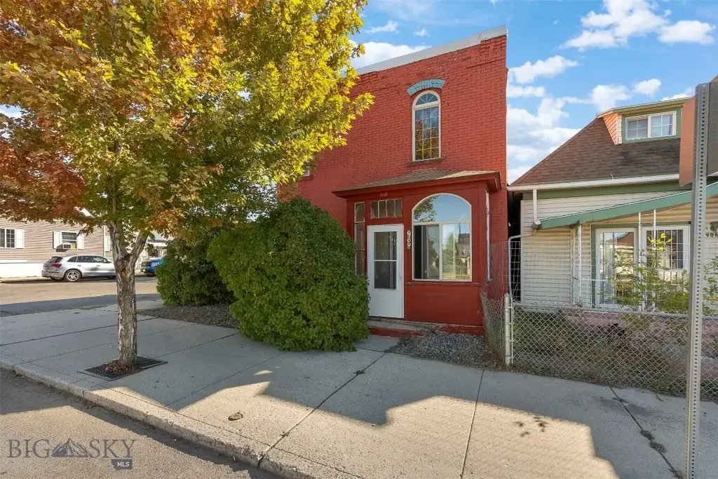 900 S Main, Butte