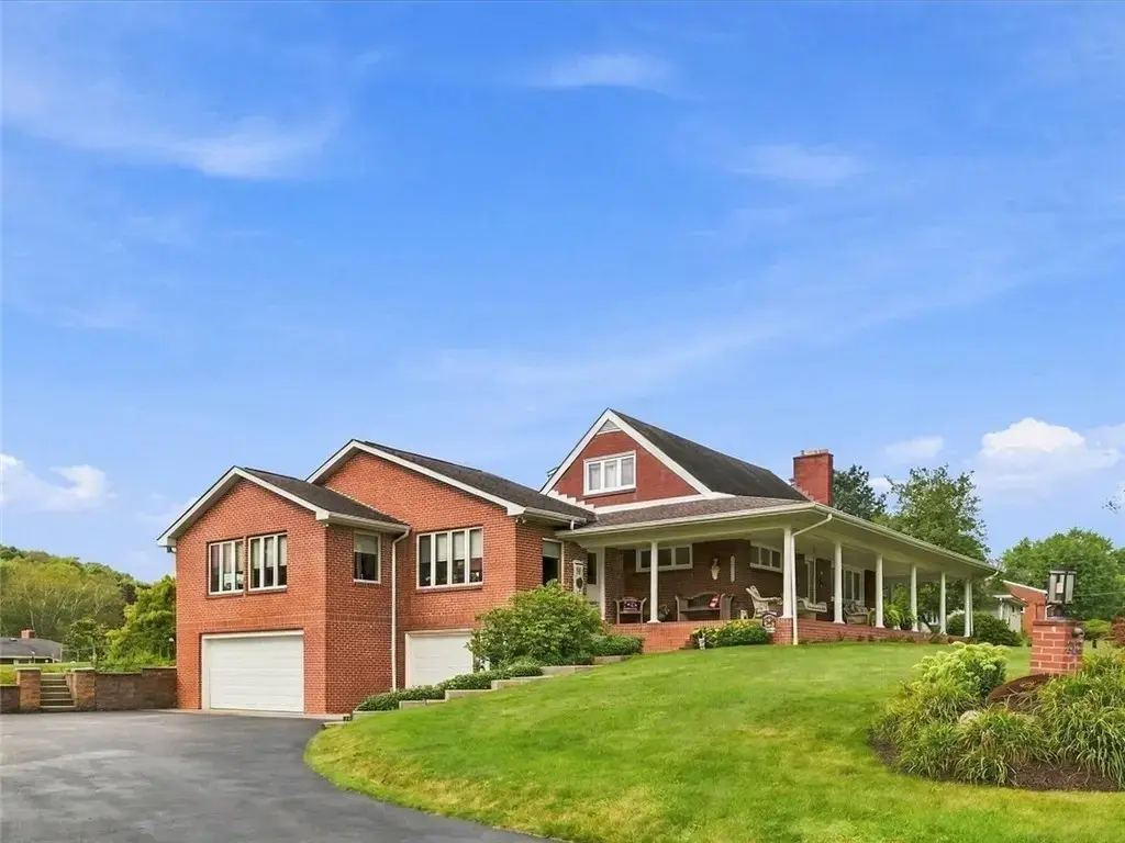 212 Edgewood Drive, Buffalo