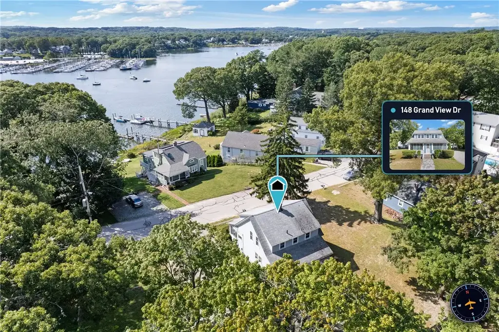 148 Grand View Dr, Warwick