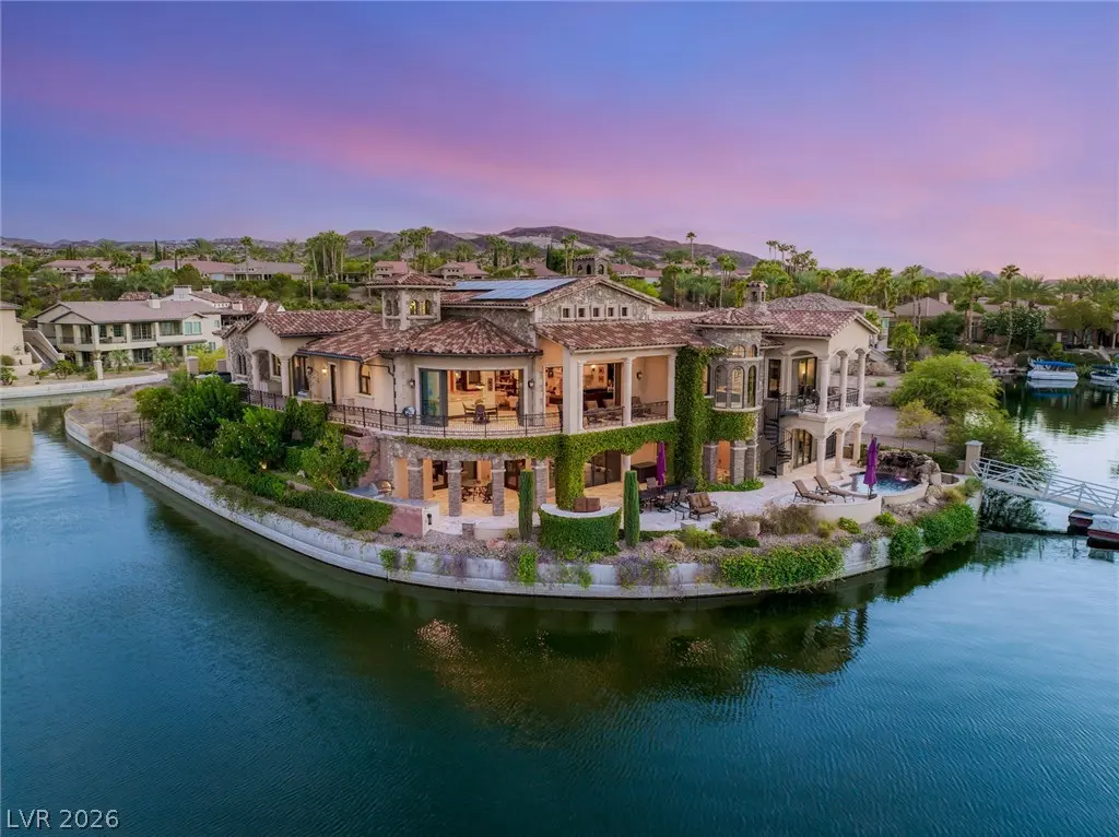 Photo of Listing #2817303