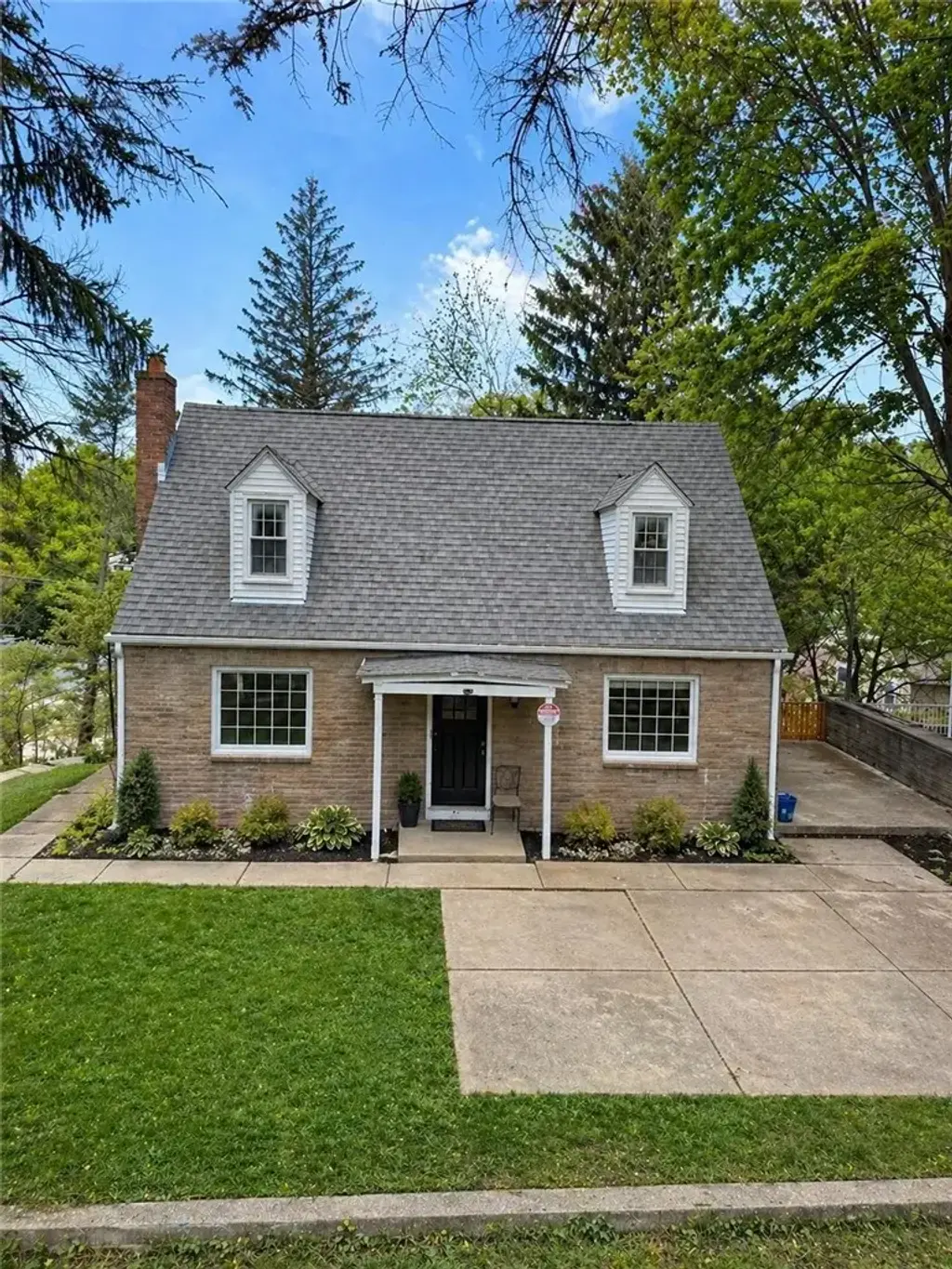 293 Greenlee Road , Brentwood