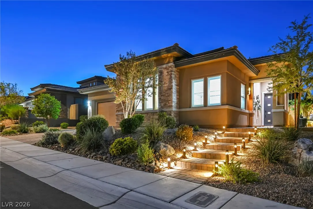 12390 Tudor Arch Drive, Las Vegas