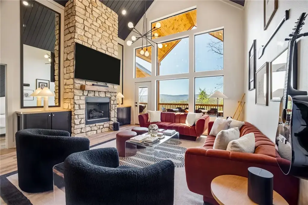 2496 Ar 74 Hwy E, Jasper