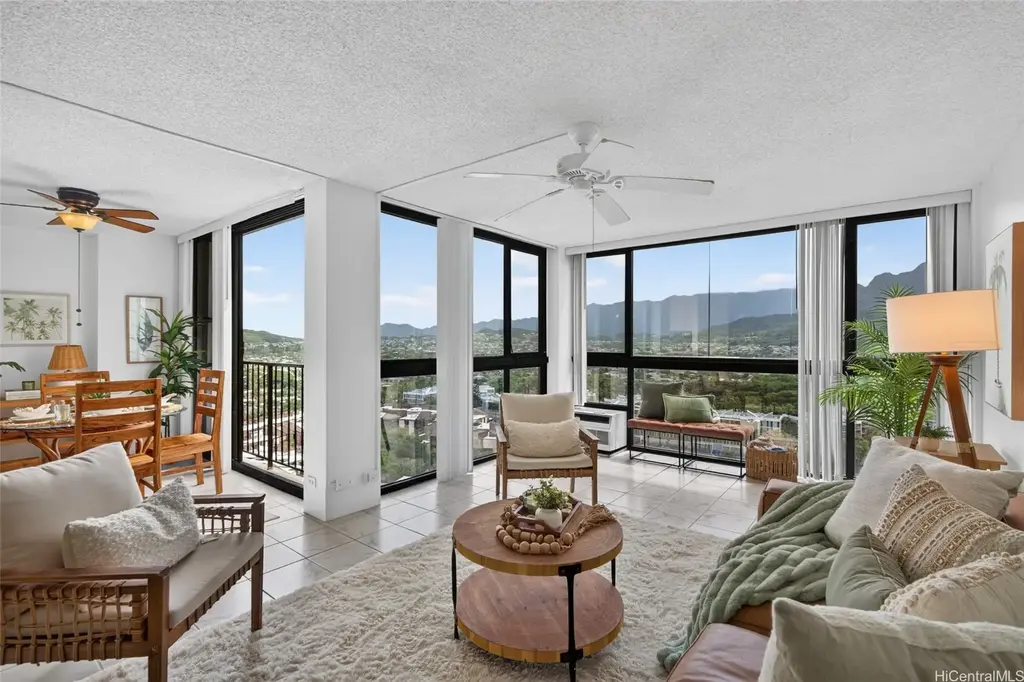 (unit #1706) 322 Aoloa Street, Kailua