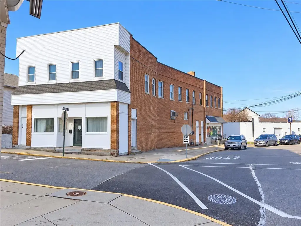 300 Longfellow, Vandergrift