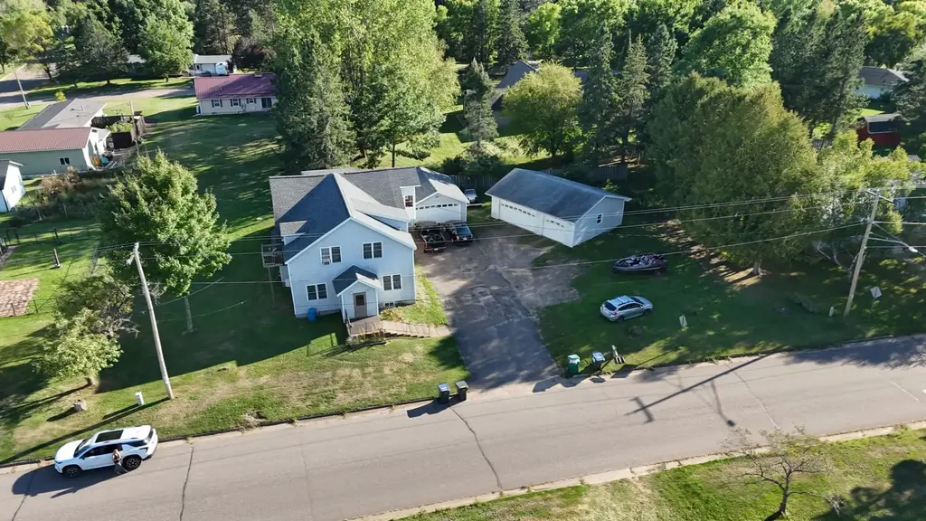 917 Maple St, Prentice